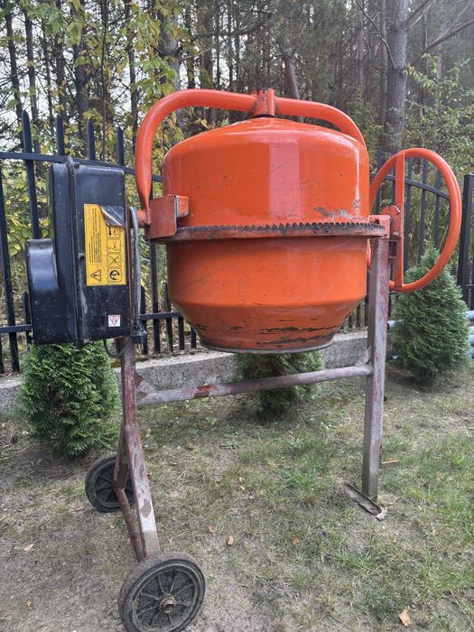 Betoniarka 230v