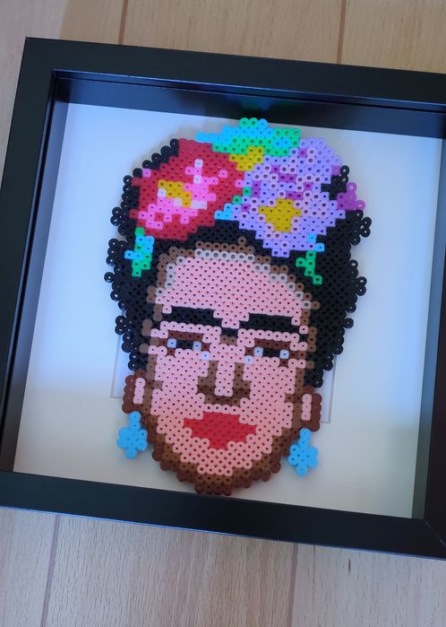 Quadro Frida Kahlo em Hama Beads