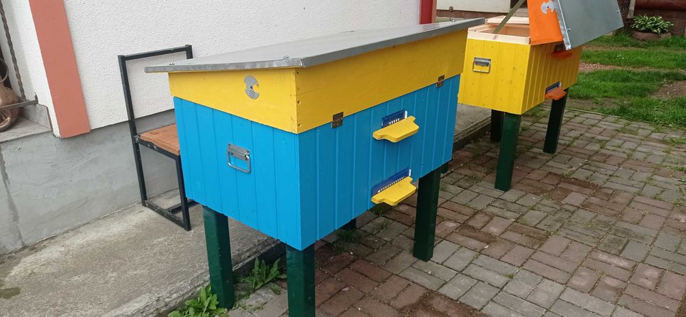 Вулик на 24 рамки