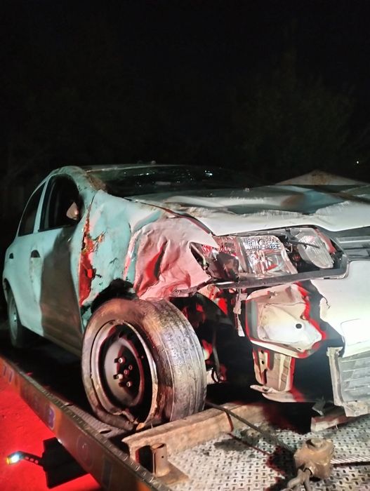 Продам целиком или по запчастям.
Машина после дтп, восстановлению не подлежит. Мотор 1.2, после дтп не завёл, жидкости всё на месте.