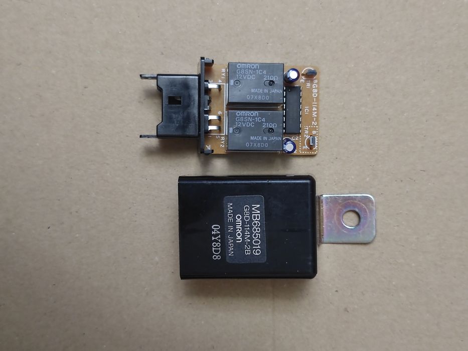 Mitsubishi MB685019 блок управления дверьми реле Pajero 1991-1999 V30