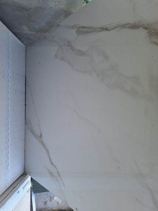 Margres calacata 90x90