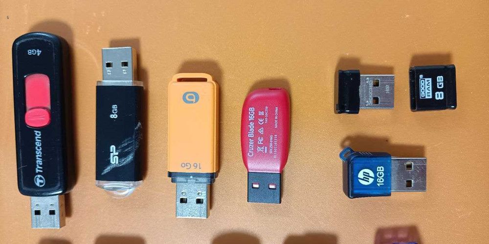 USB флеш накопитель  3.2-3.0-2.0/ 128-32-16-8-4GB.