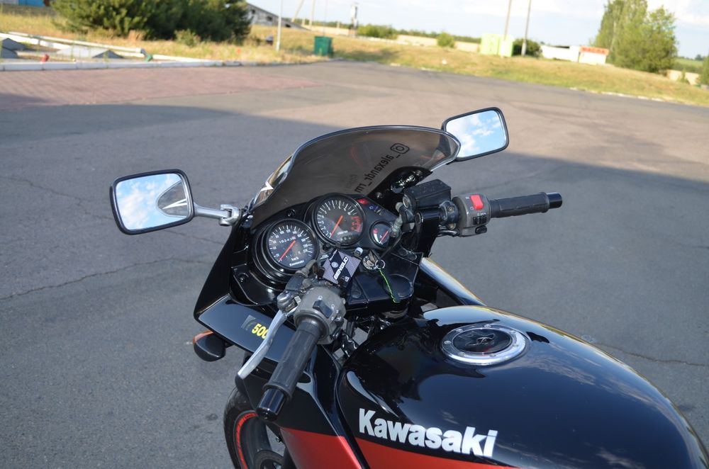 Kawasaki gpz 500