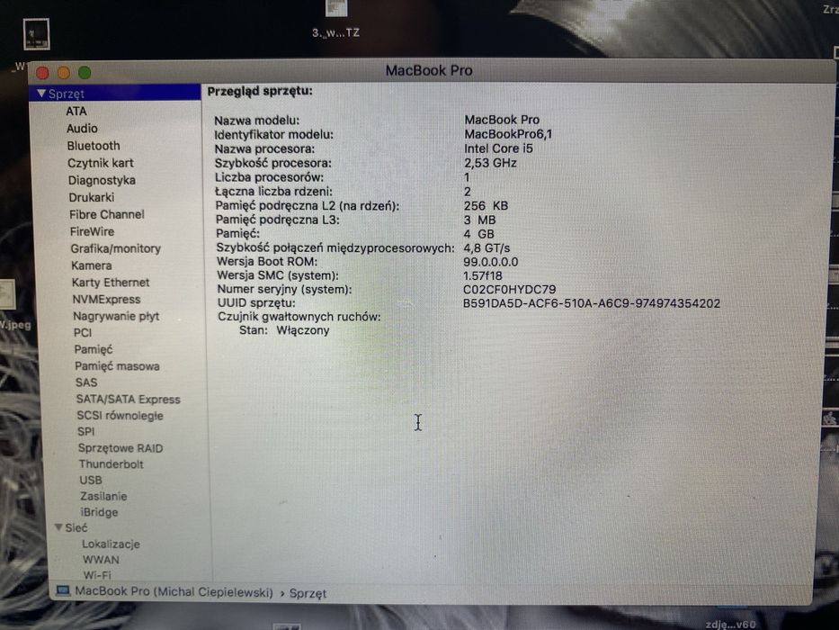 MacBook Pro 17 cali i5 mid.2010