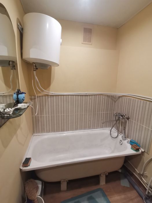 Продам 2х ком квартиру в центре города