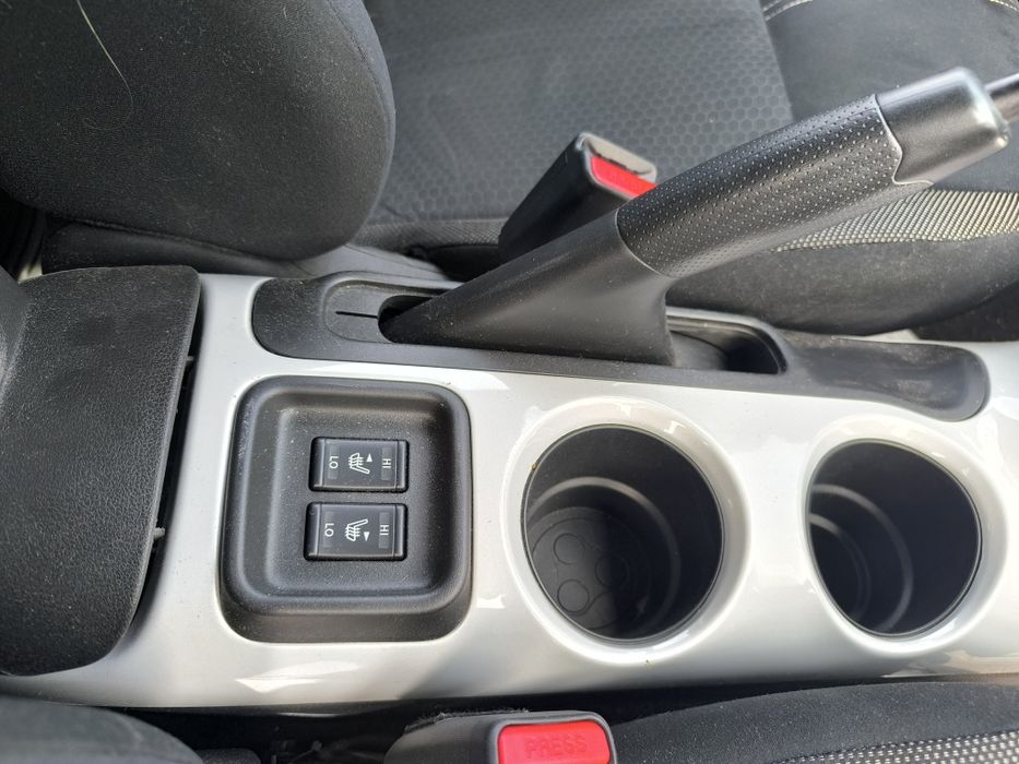 Sprzedam auto Nissan Yuke 1.2