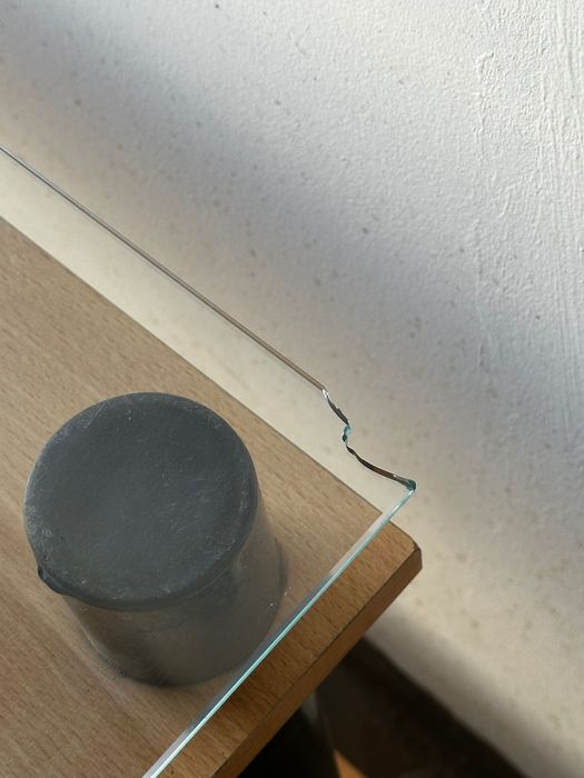 Mesa Aparador com vidro