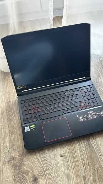 Laptop Gamingowy GTX 1650 Ti i5-10300H 32GB 1TB/512 SSD Nitro AN515-55