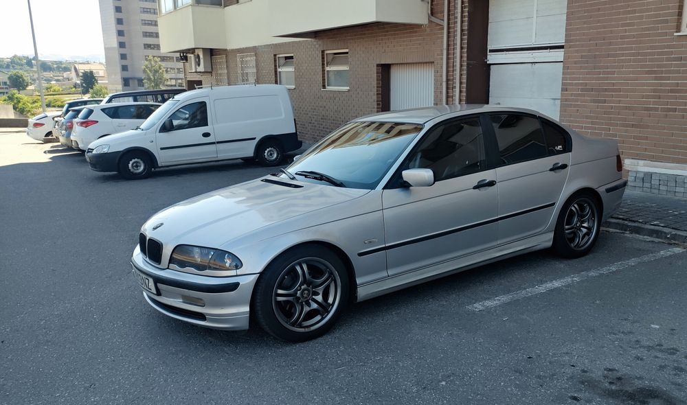 Vendo Bmw E46 320D