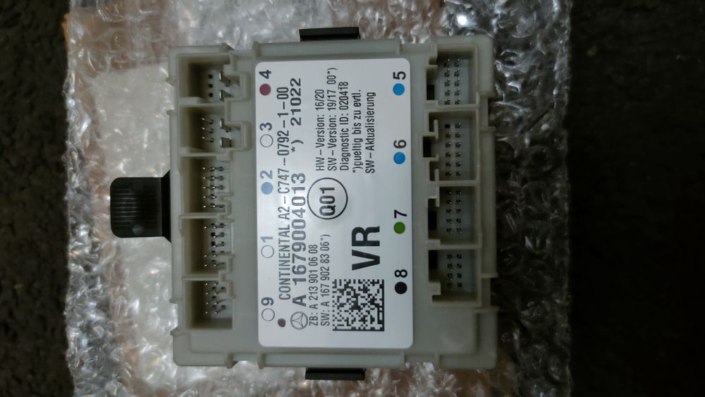 Блок керування дверей 1679004013 MERCEDES-BENZ