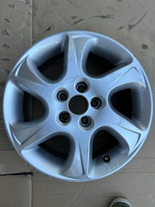 Alufelgi 15 komplet 4 szt od Toyota Yaris Verso-s
