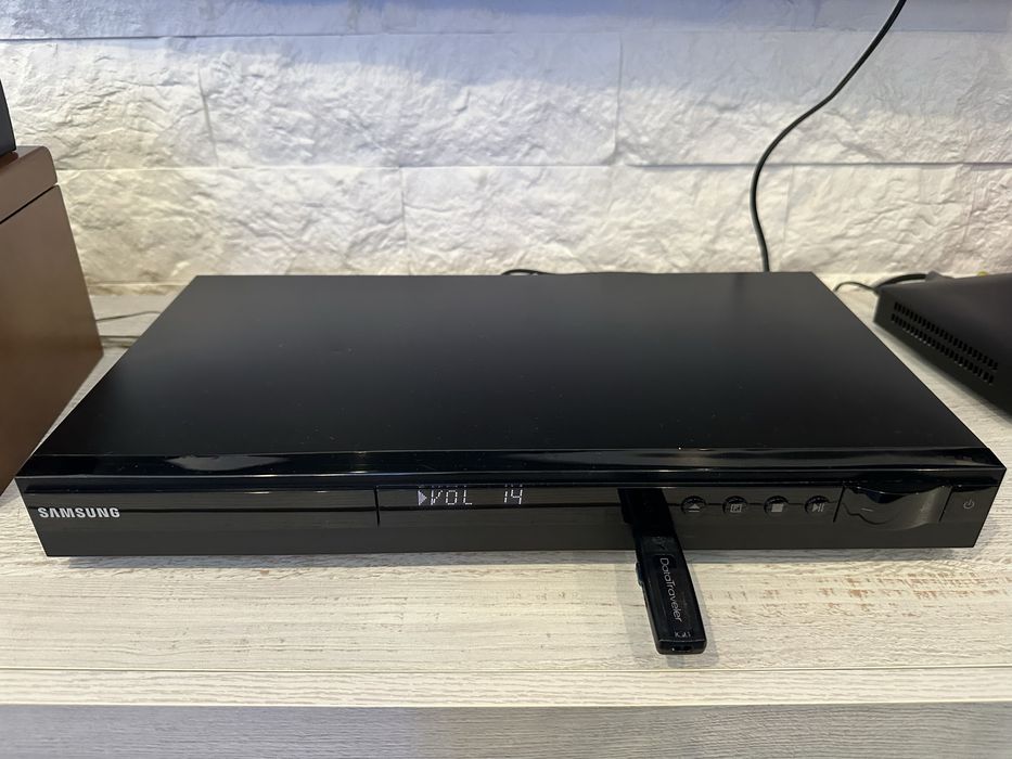 Kino Domowe Samsung 5.1 CD USB Radio Super stan