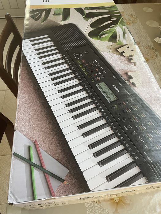 Piano Yamaha PRS-E283