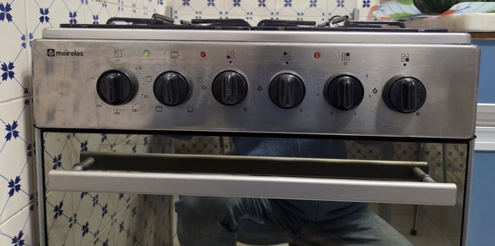 Fogão Meireles inox  Misto apto para todas panelas
