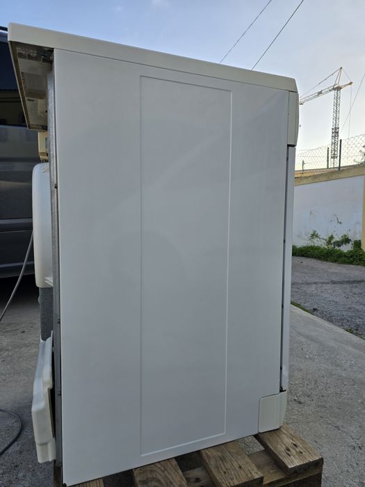 Maquina secar de roupa Zanussi