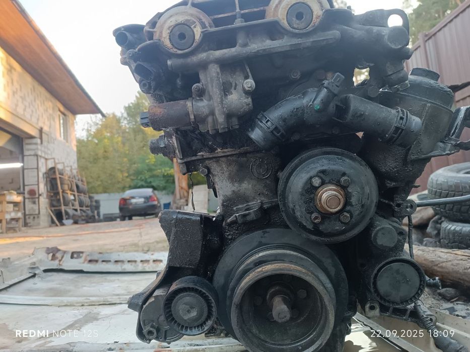 Двигун BMW M52B25TU по запчастинах ГБЦ блок ванос розпредвал E46 E39 E34 E36 двигатель мотор Бмв 2.5 бензин