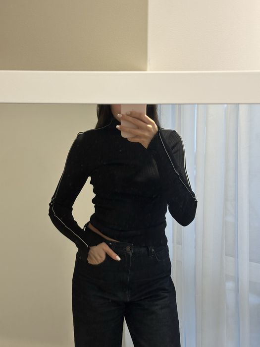 Гольф чорний Zara