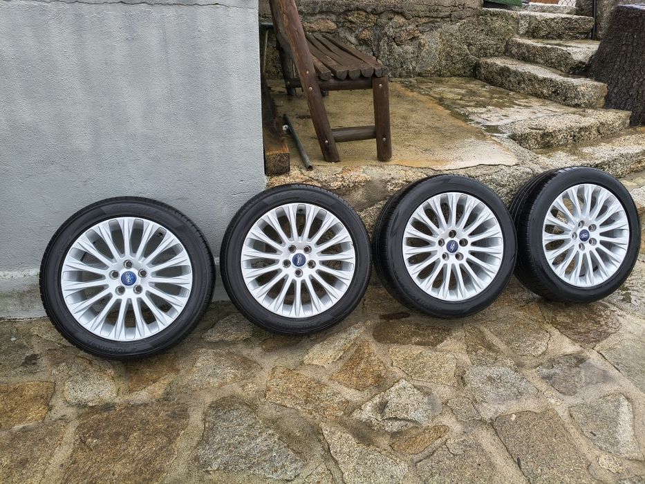 4 Jantes Ford 5x108 + 4 Pneus