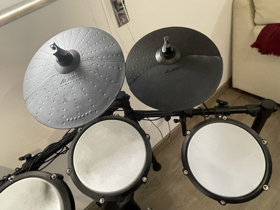 Bateria Eletrónica Alessis Nitro Max Kit