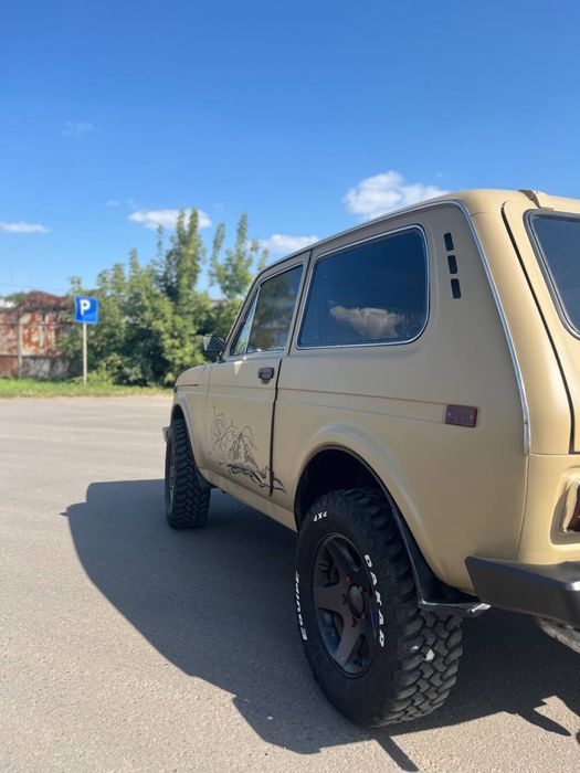 Ваз 2121 нива в хорошому стані