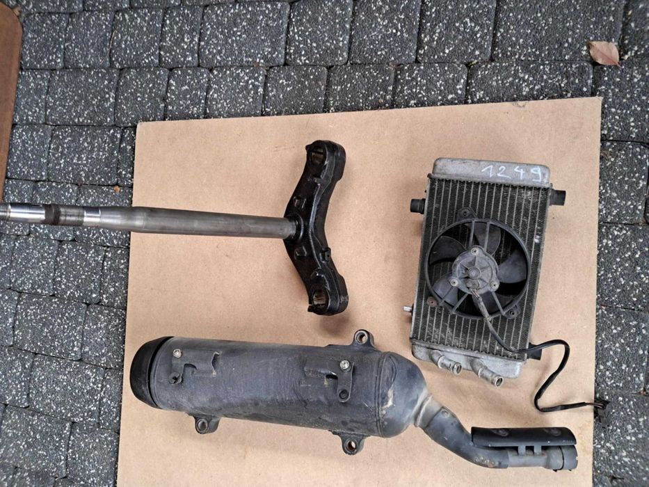 Yamaha X-max 125 400  zawieszenie  chłodnica wydech części rok 14-18