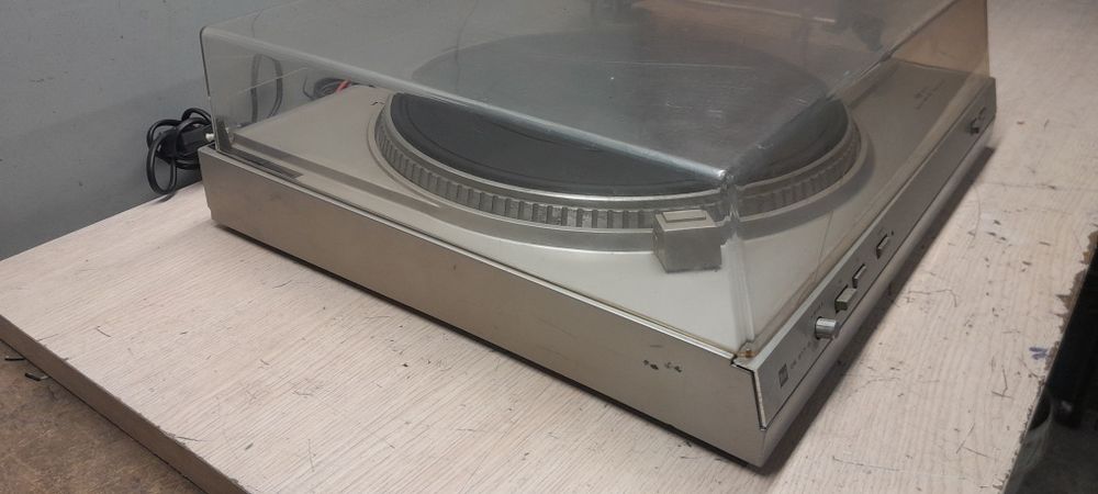 Gramofon DUAL CS 627 Q