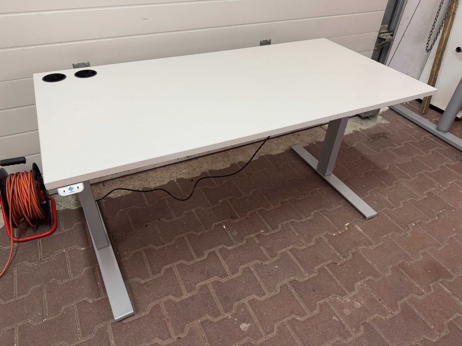 Biurko z elektryczną regulacją wysokości 140x70 biurko elektryczne