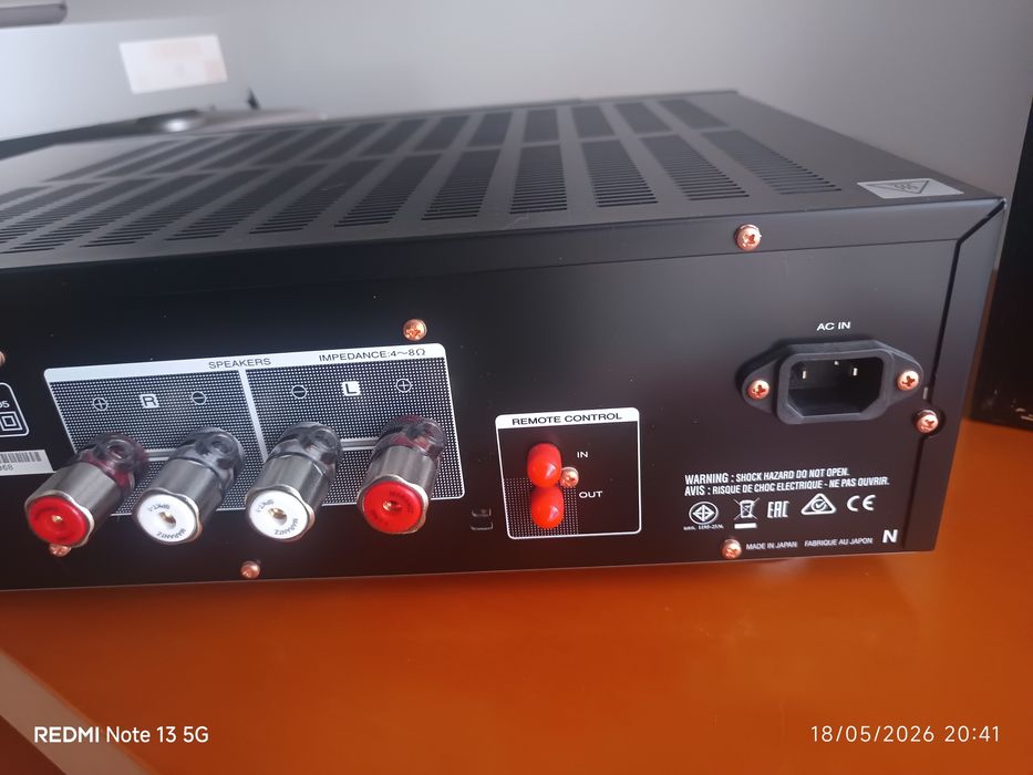 Amplificador Marantz PM 7005