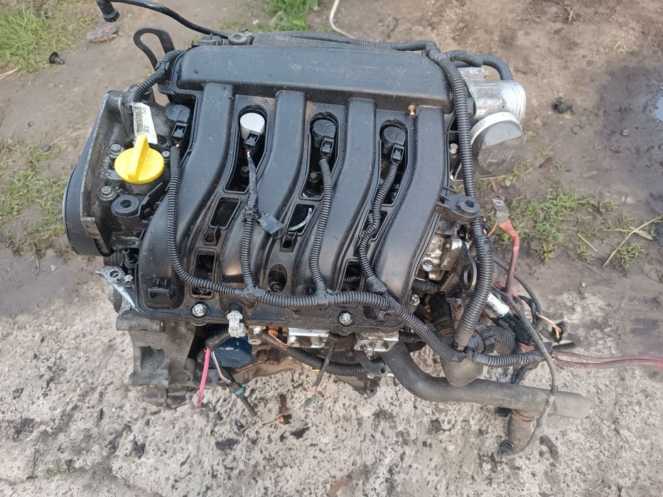 сидіння розборка шрот бардачок шторка Рено Меган 2 двері скло