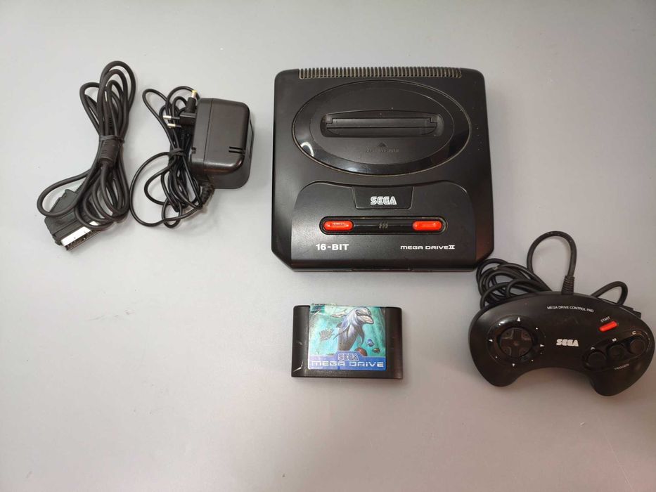 Sega Megadrive 2 com Jogo