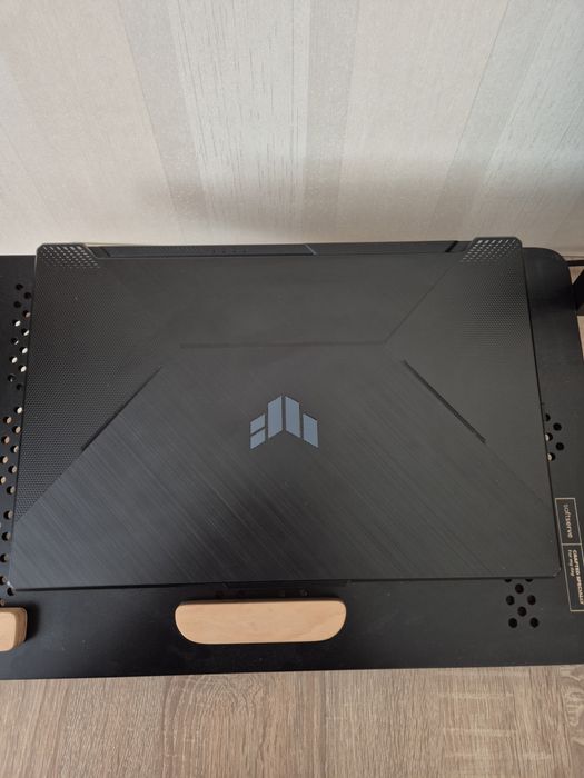 ASUS TUF Gaming F17 FX706HF / 17.3" / i5-11400H / RTX 2050 / 16GB / 512GB