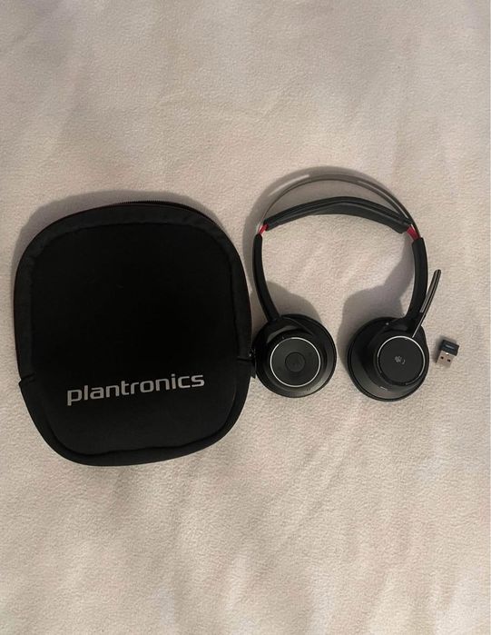 Plantronics Voyager Focus UC-M