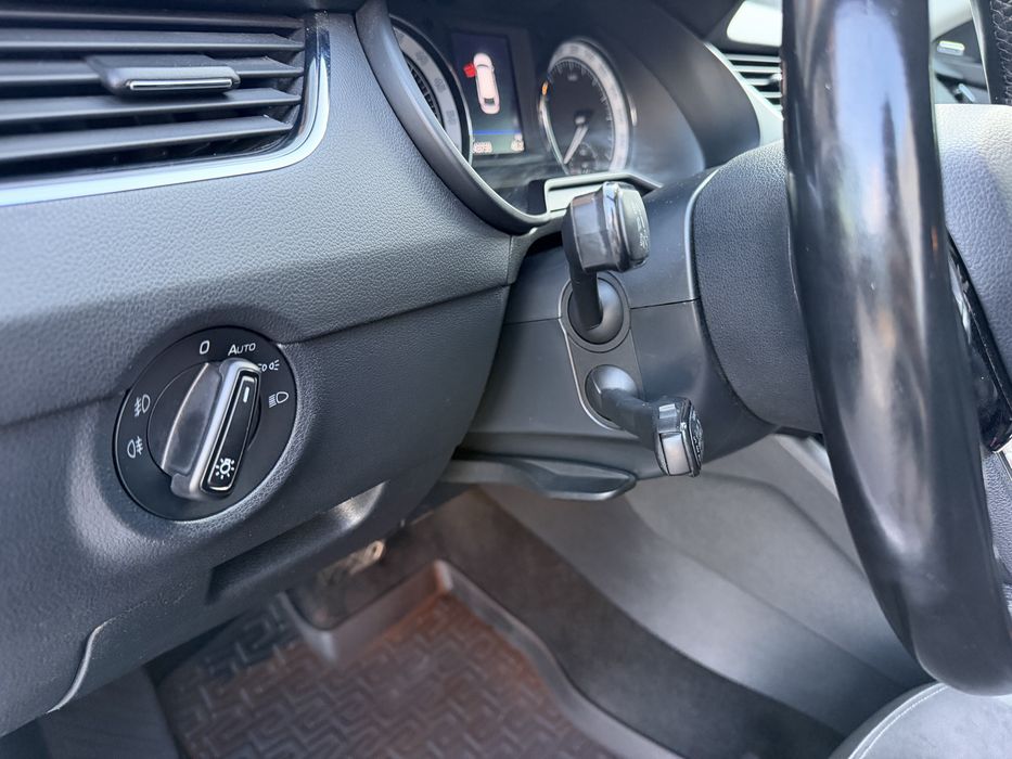 Skoda Octavia A7 Scout 4x4, 2.0 TDI , АКПП