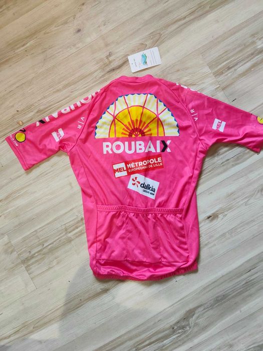 Van Rysel RCR-R Replica VR Roubaix