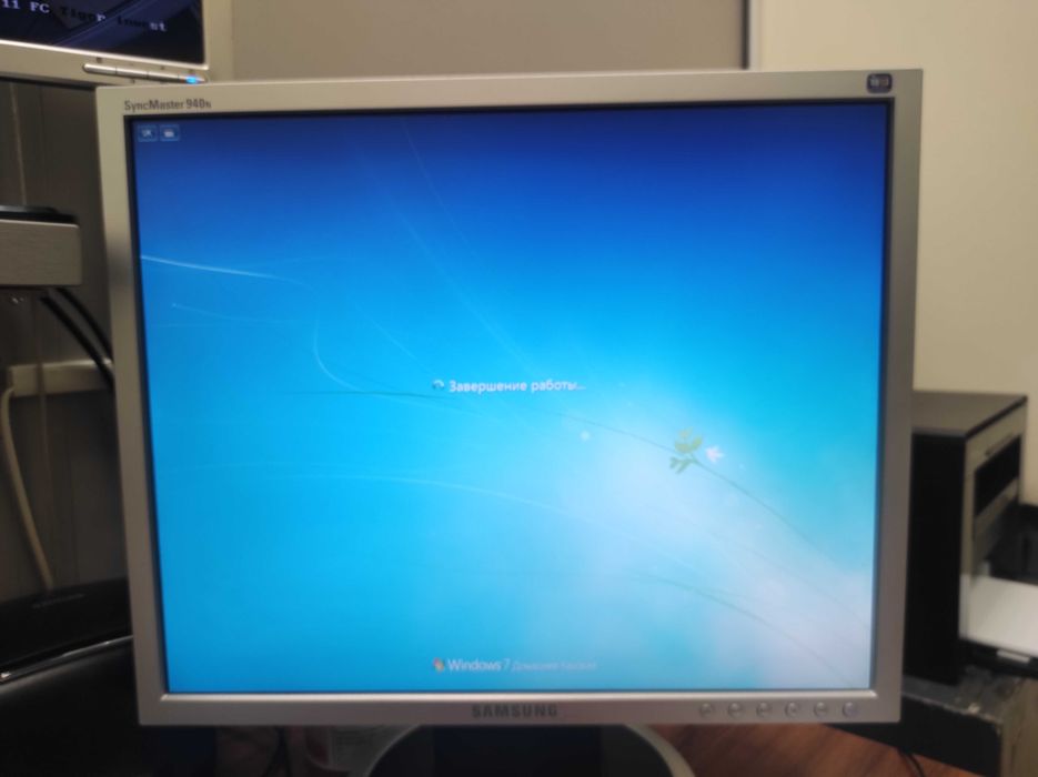 монітор Samsung / PHILIPS   19"