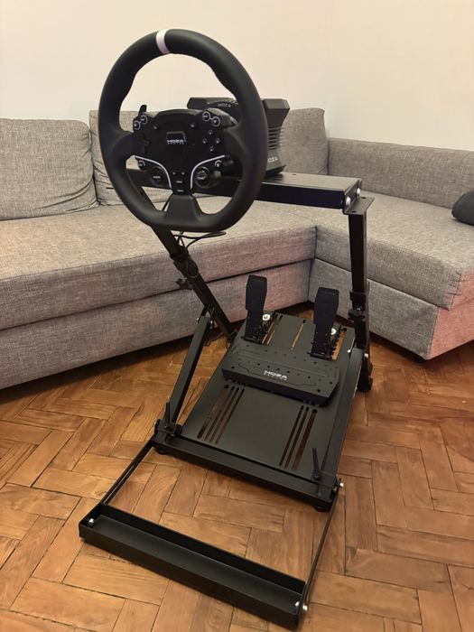 Moza R5 + Pro Gt omega wheelstand