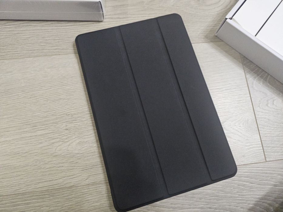 Lenovo Idea Tab Wi-Fi 6/128 11" 90Гц 2.5К Чохол + Скло