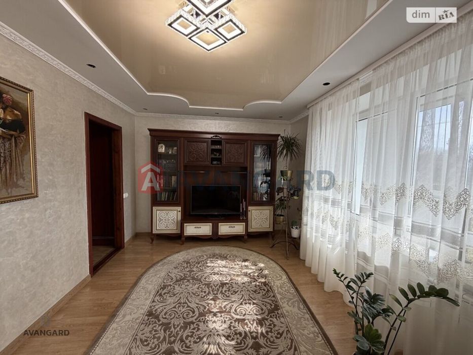 Двокімнатна квартира на Замостянській