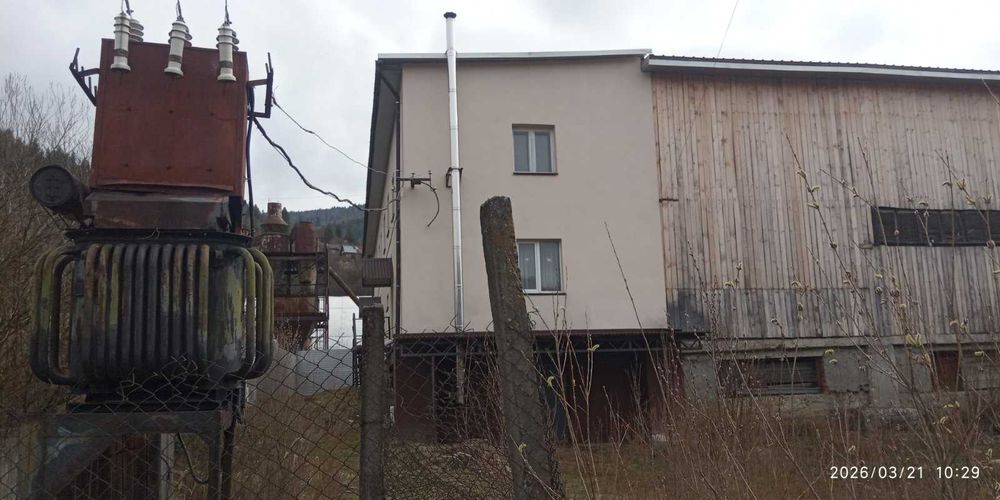 Продам базу в смт Міжгірʼя під базу відпочинку