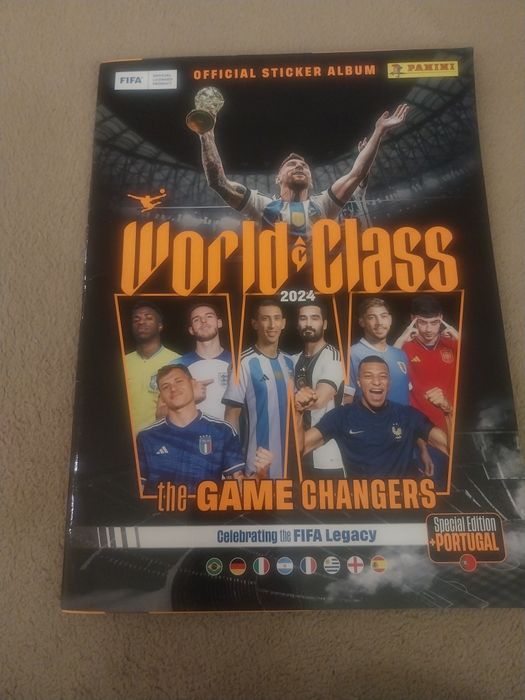 Caderneta completa World e class