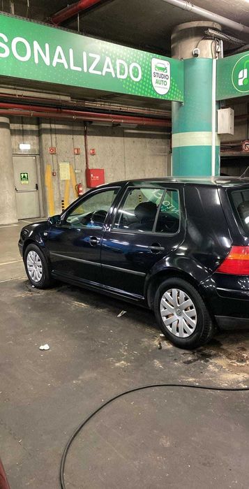 Golf mk4 - 2001, 1.4 gasolina.