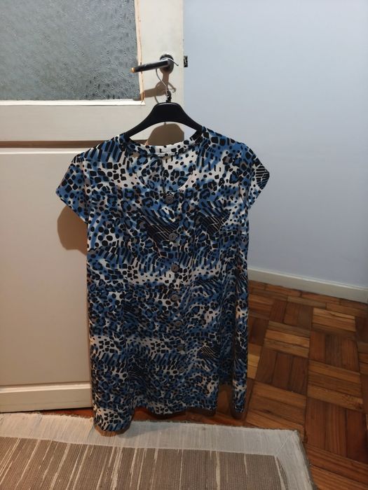 Vestido. Vestido comprido e largo