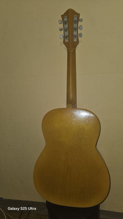 Gitara akustyczna DEFIL