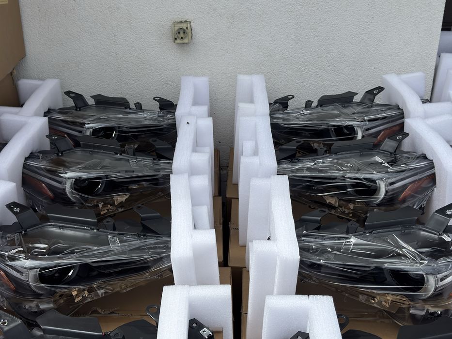 Фара фари  права ліва Mazda cx5 cx50 cx70 cx90 мазда цх 5 50 70 90