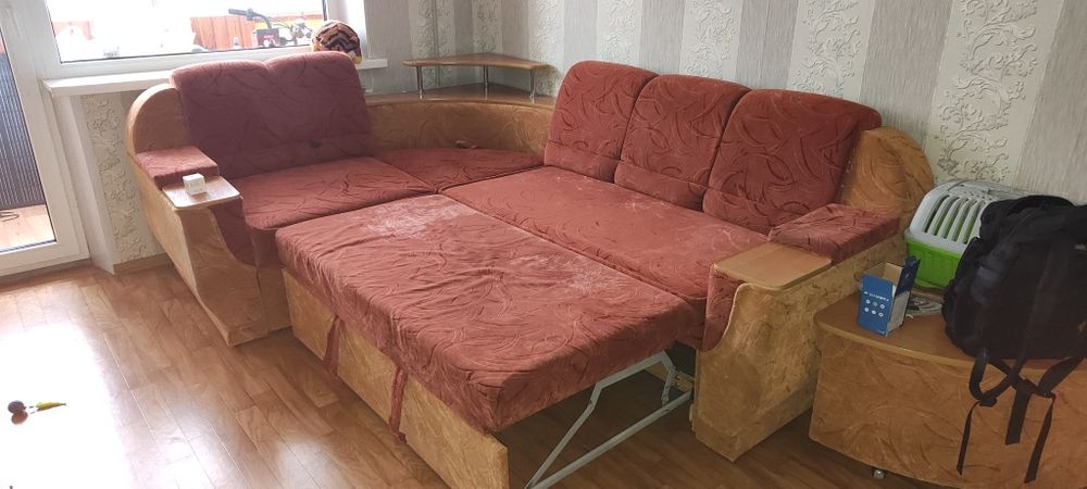 Мягкий уголок большой