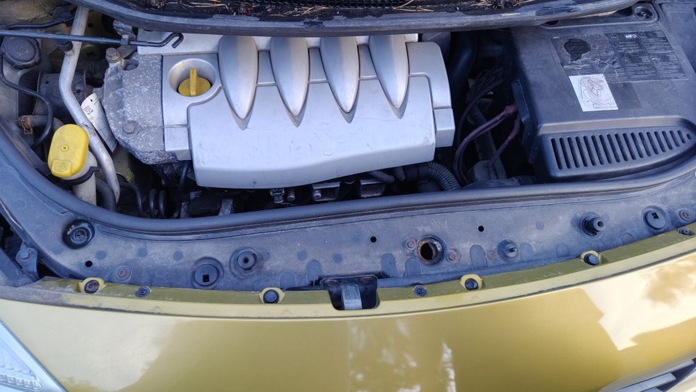 Renault Scenic II 2004 Benzyna 1.6