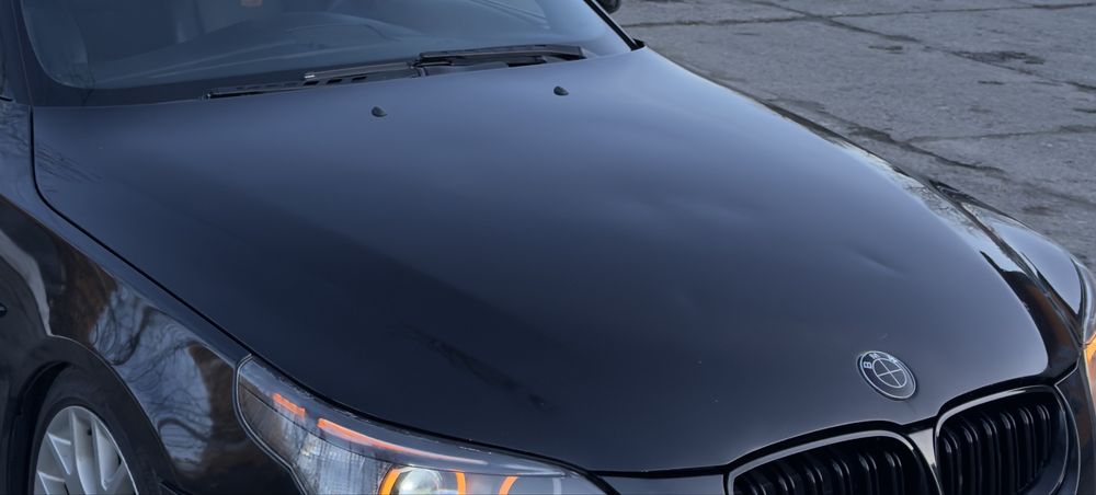 Bmw e60 maska black saphrine 475