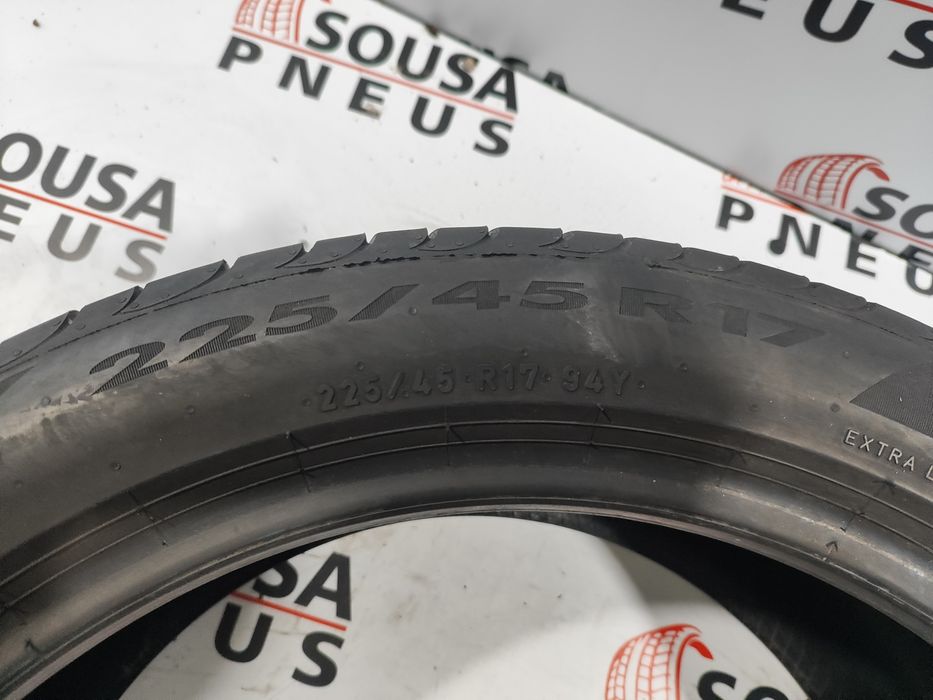2 pneus semi novos 225-45R17 Pirelli - Oferta dos Portes