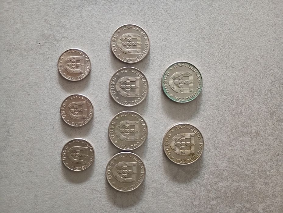 9 moedas de cenário de morte de Alexandre Herculano